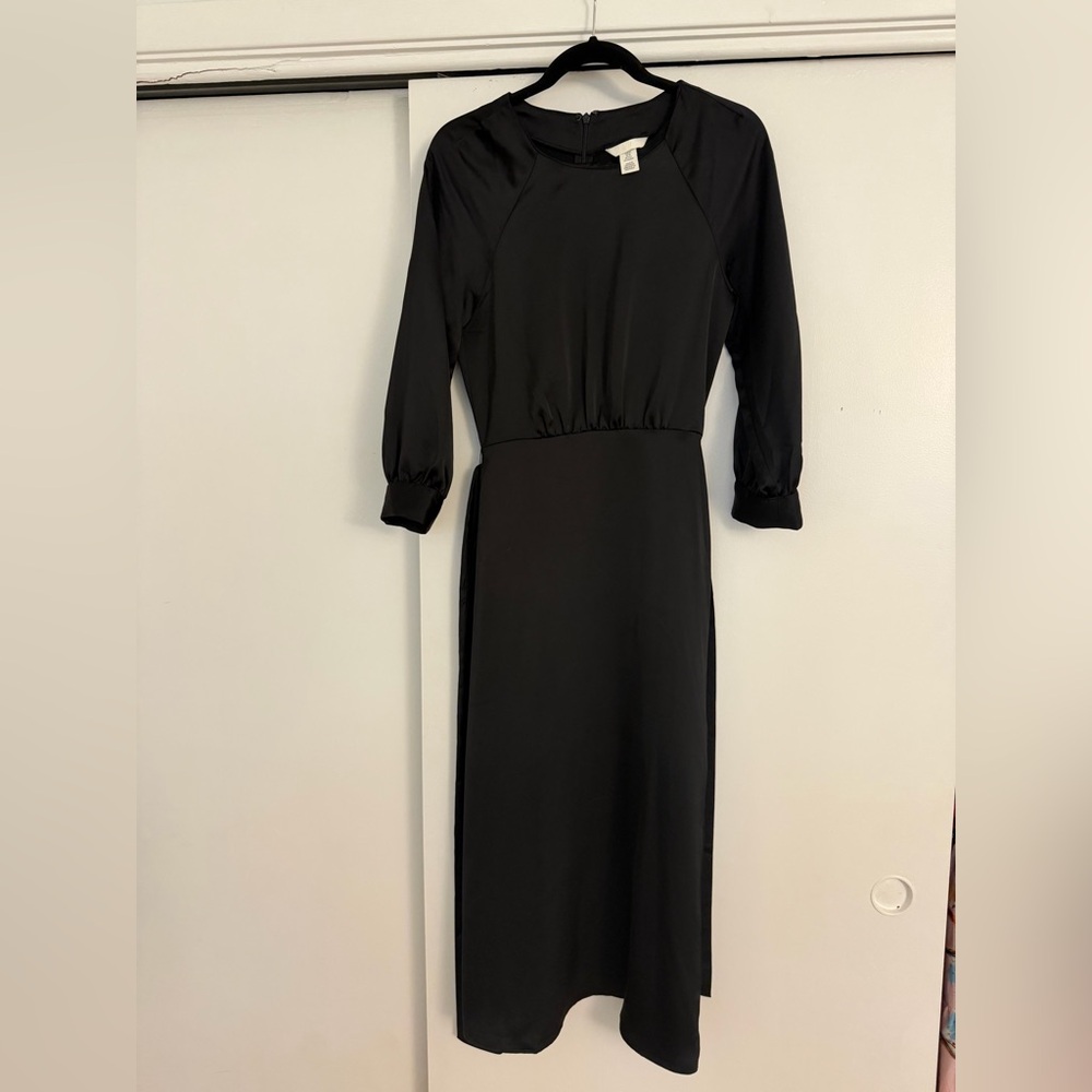 H&M Black Long-Sleeve Maxi Dress
